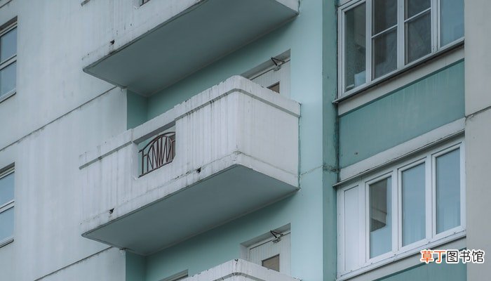 梦见楼房倒塌自己没事