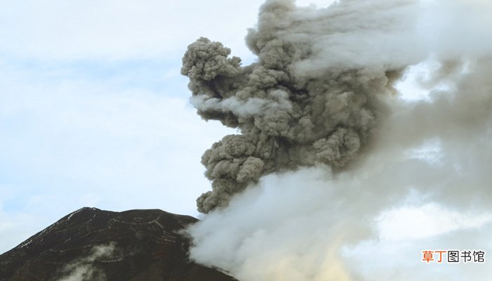 梦到火山爆发逃跑什么预兆