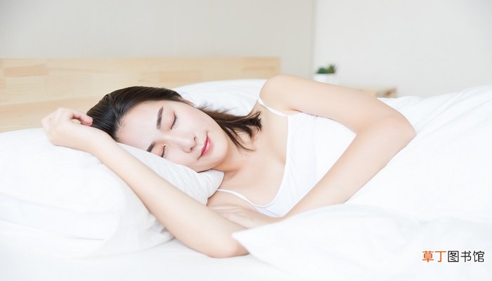 梦见自己拉屎