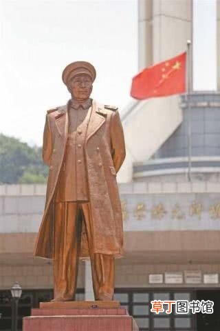 聂荣瑧简介 新中国“福帅”——聂荣臻