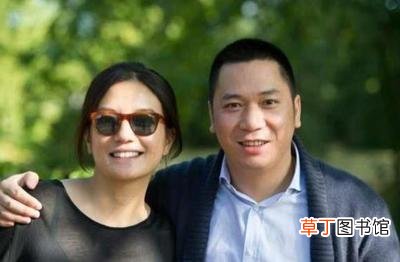 小四月长得像市长 小四月不是黄有龙的