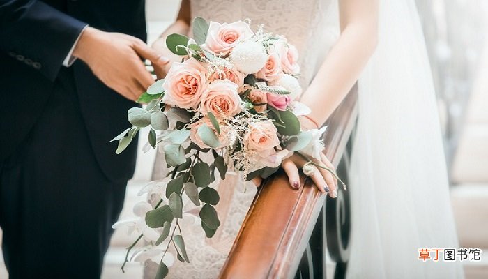 梦见拍婚纱照是什么意思