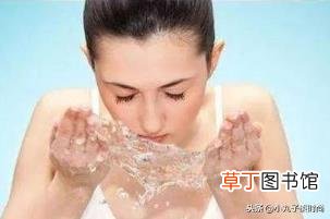 皮肤越来越干为什么 为什么会变干