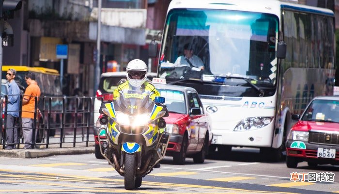 梦见被交警抓了是什么预兆