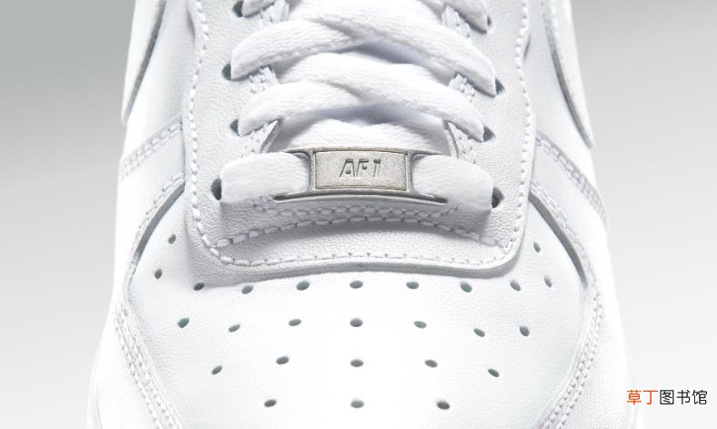 nike空军一号小银钩真假