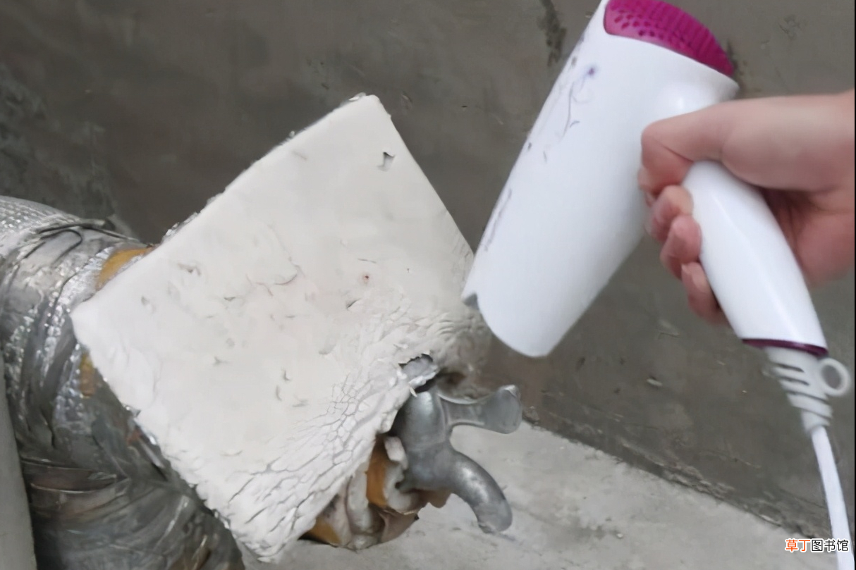 水管冻住多久才能解冻 水管冻住了怎么快速解冻？