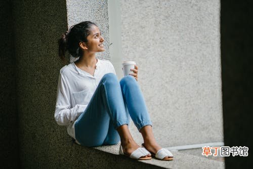 分居的女人梦见老公