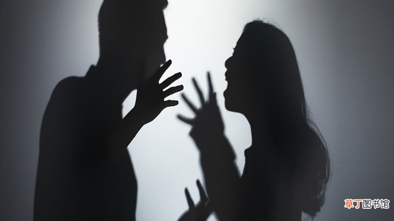 梦见和别人打架