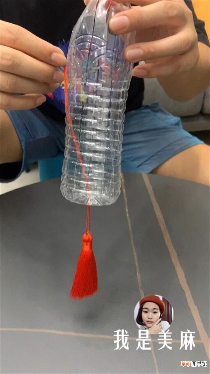 最简单的手工灯笼做法！ 一分钟教你做一个好看的手工灯笼！