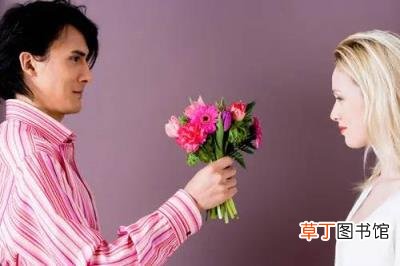 高情商哄女朋友的超甜情话,哄女朋友的暧昧情话