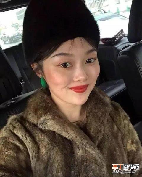 晚晚为什么叫晚红 晚晚为什么红