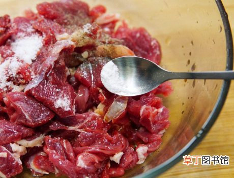 牛肉怎么炒才嫩 如何炒出嫩滑牛肉？