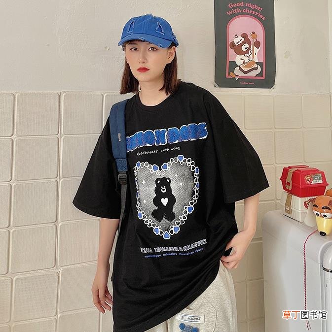 有浮毛的黑t恤能穿吗