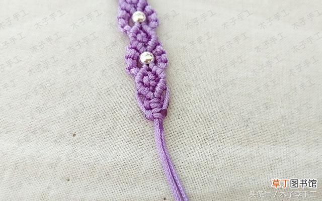 红绳手链编法 小花红绳手链编织图文教程