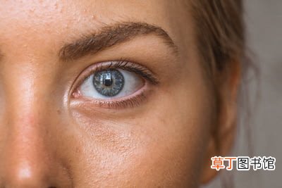 脸上的晒斑怎么消除