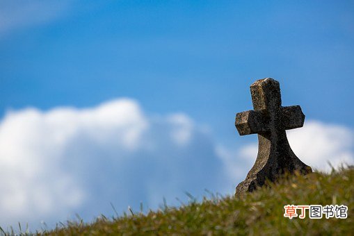 女人梦见看到死人是什么意思