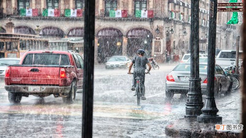 梦见狂风暴雨