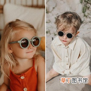 太阳镜镜片什么材质好