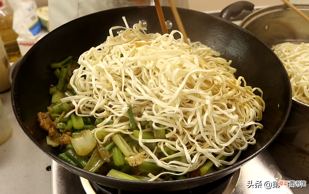 蒸面条的家常做法 这才是蒸面条的正确做法