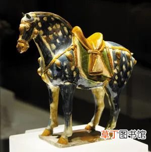 唐三彩是哪三彩 唐三彩究竟是哪三彩？