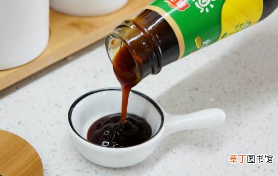 蚝油是做好以后倒还是之前倒 蚝油提前放还是快熟了放