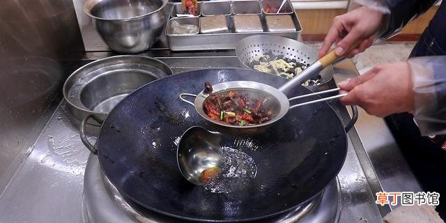 简单开胃的酸辣汤这样做 酸辣汤的家常做法