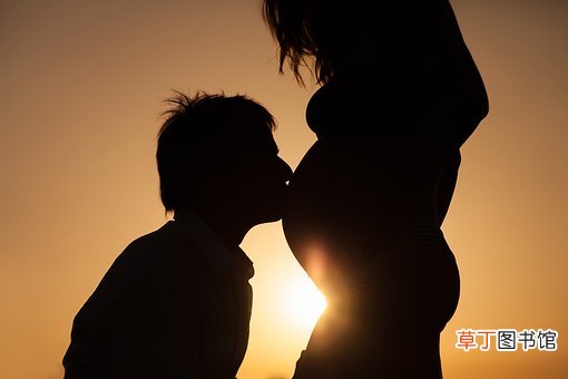 孕妇梦见老公和别的女人在一起是什么意思