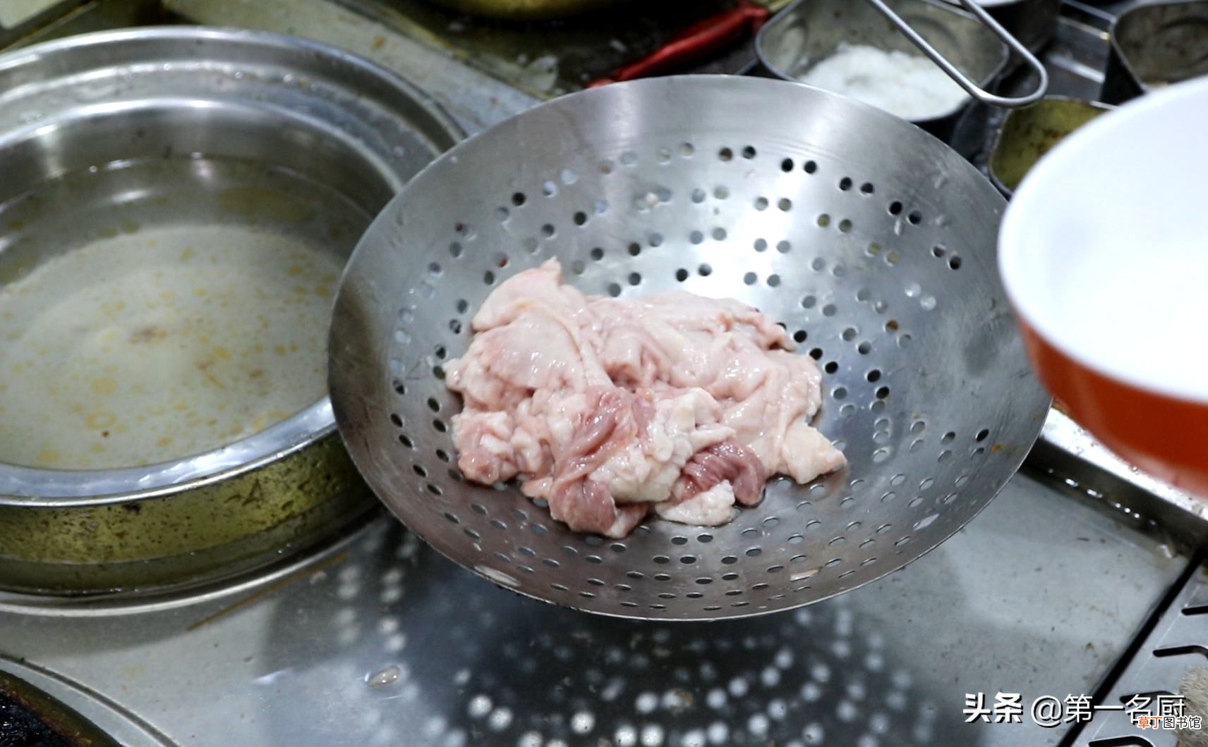 木耳炒肉的做法 木耳炒肉怎样做才好吃？