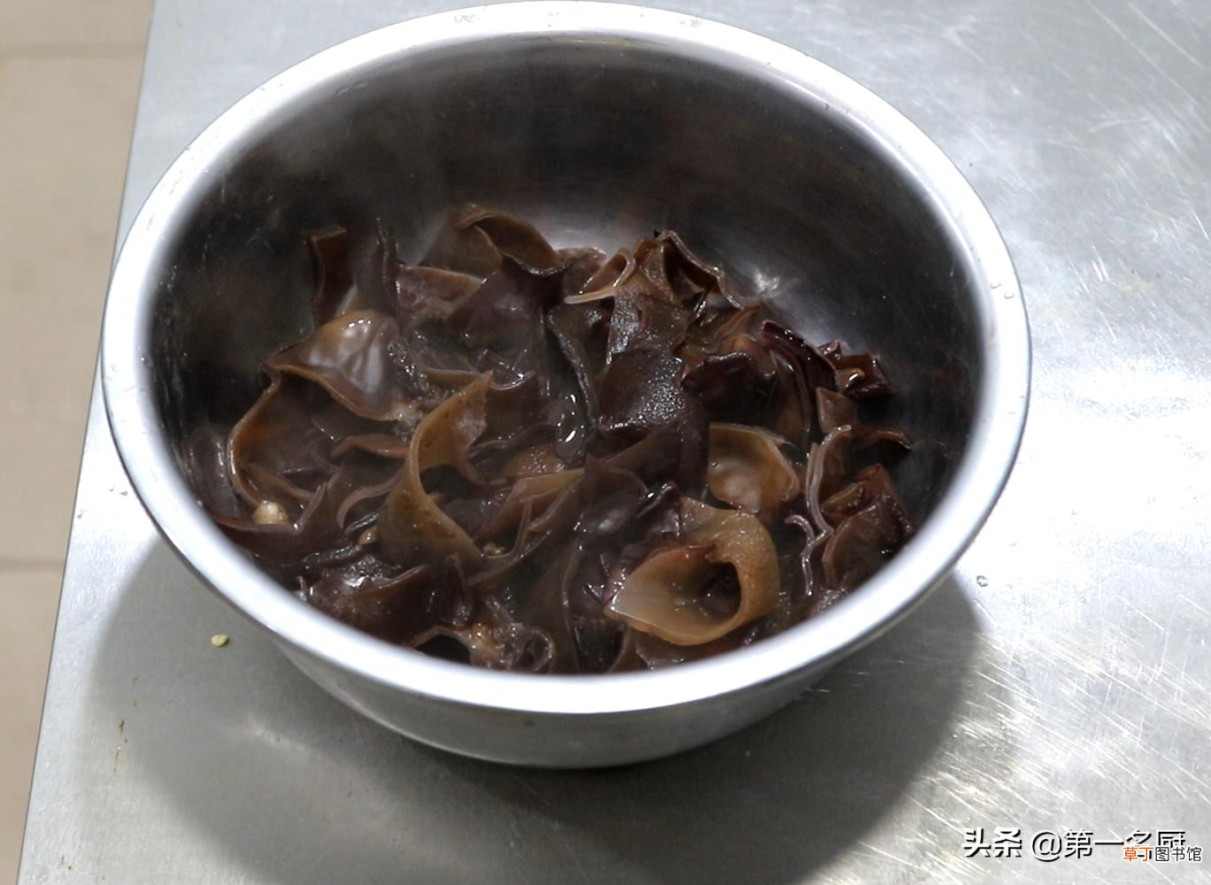 木耳炒肉的做法 木耳炒肉怎样做才好吃？