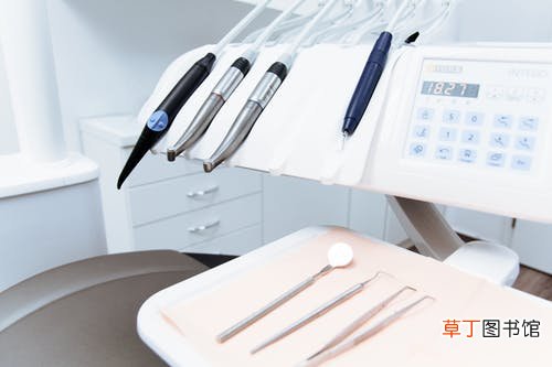 五个月的孕妇梦见掉牙什么意思