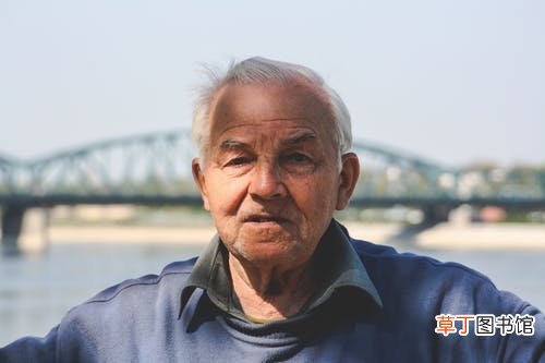 梦见姥爷死了又复活了什么意思