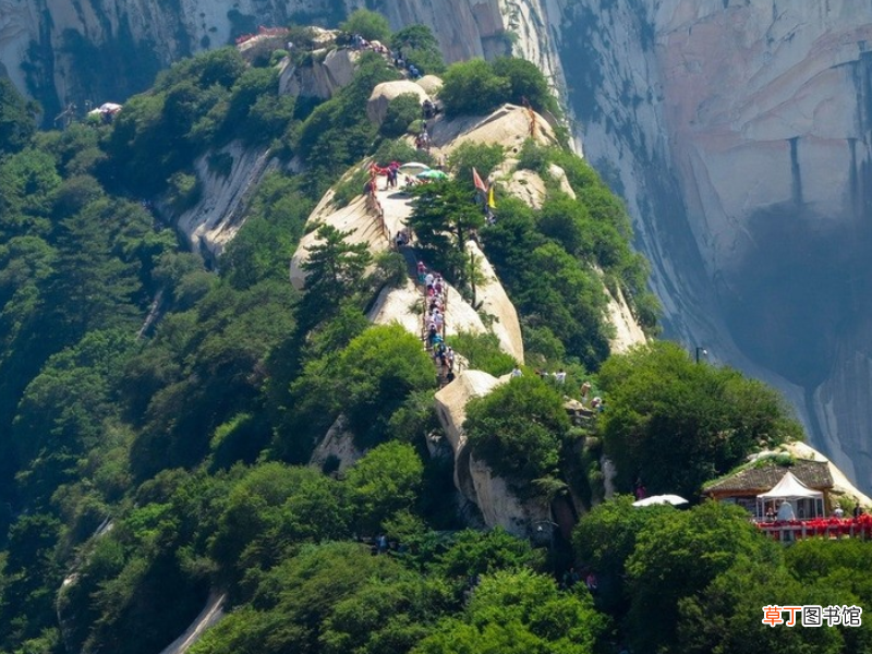 中国四大名山 我国著名的四大名山