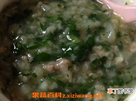 宝宝菠菜鸡肉粥的材料和做法步骤