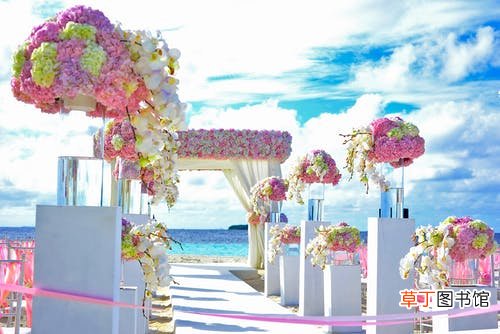 已婚女人梦见跟别人结婚什么意思