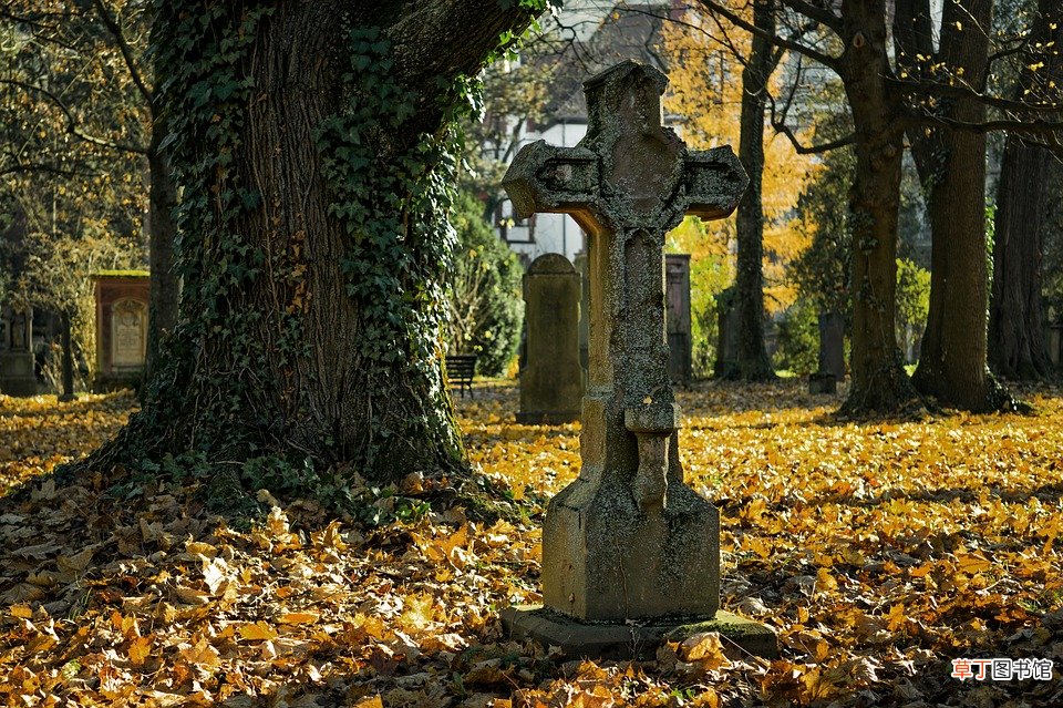 梦见别人快要死了什么意思