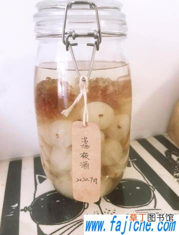 荔枝泡酒泡一半打开还能泡么 荔枝泡酒中间打开一次有问题吗
