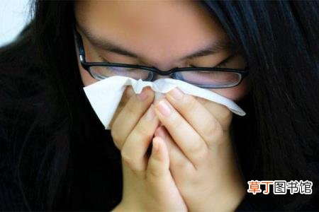 刚开始清鼻涕第二天黄鼻涕 为什么感冒鼻涕是黄的