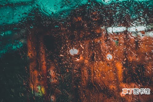 女人梦见下雨淋湿被子什么意思