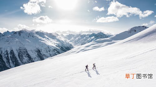 已婚女人梦见下大雪什么意思