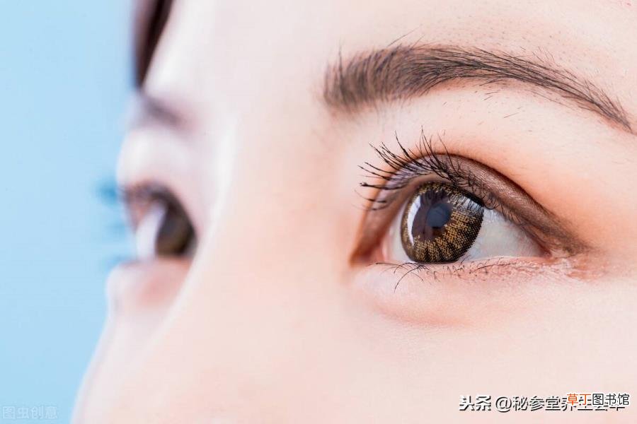 眼睛哭肿了是热敷还是冷敷好 哭为什么眼睛会肿