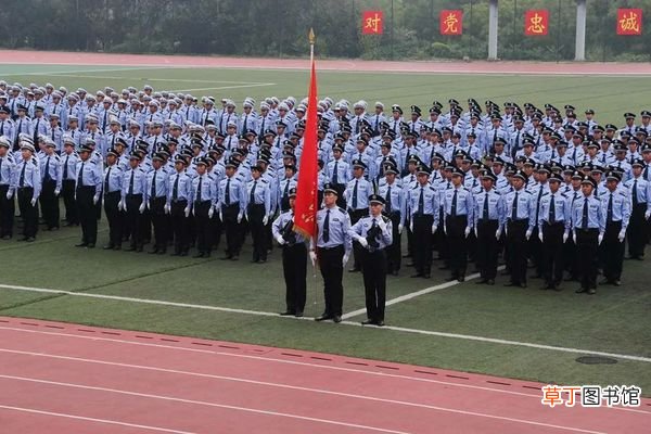 梦见警察是什么意思