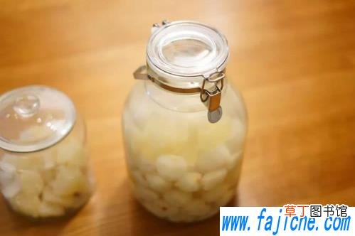 荔枝泡酒放了10年还能喝吗 荔枝泡酒放了一年还能喝吗