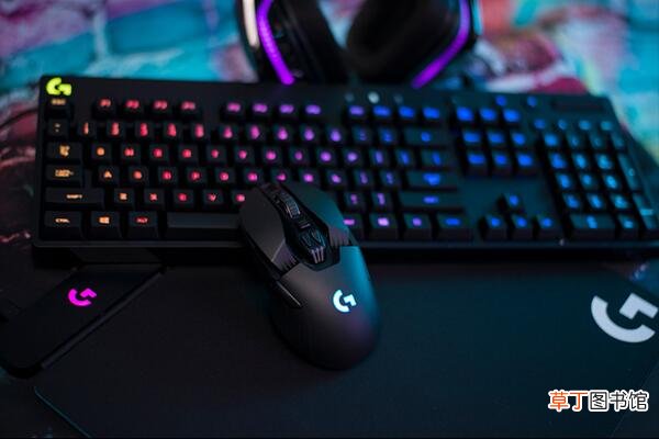罗技g502和g903哪个好