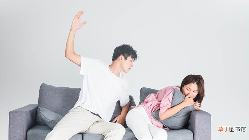 梦见自己与人打架见血什么意思