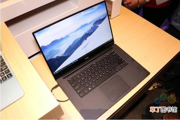 戴尔xps13和15哪个实用