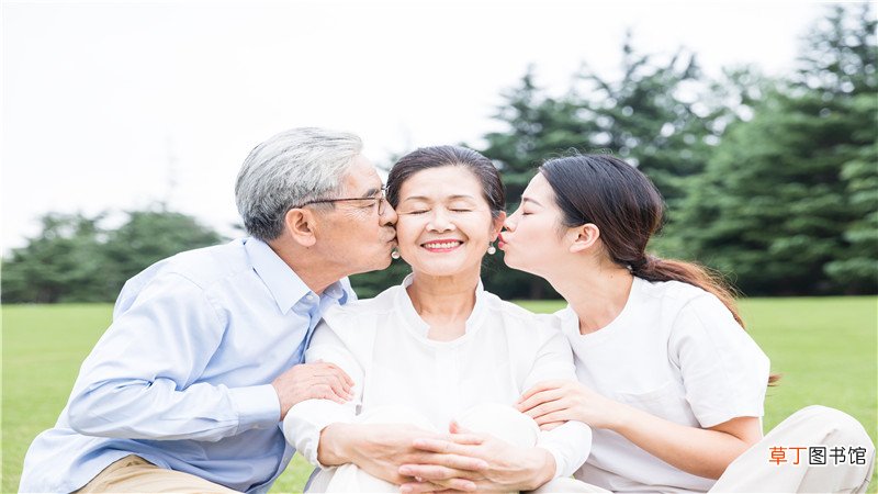 女儿梦见父亲哭了是什么意思