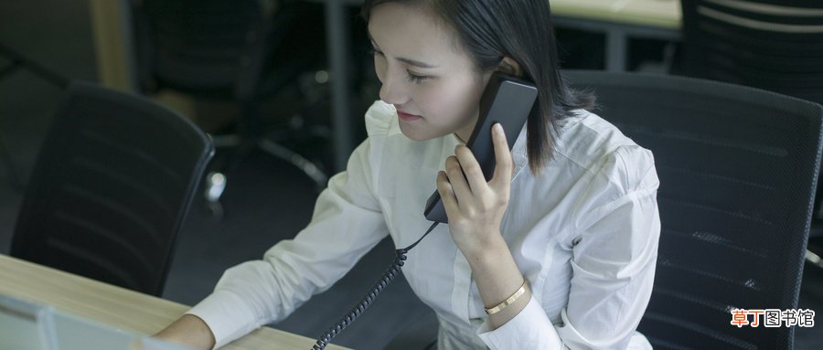 女人梦见接情人电话是什么意思