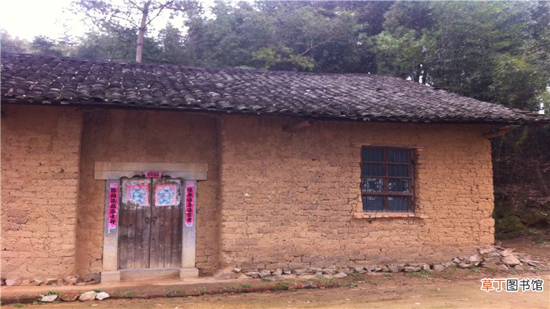 做梦房子漏雨是什么意思