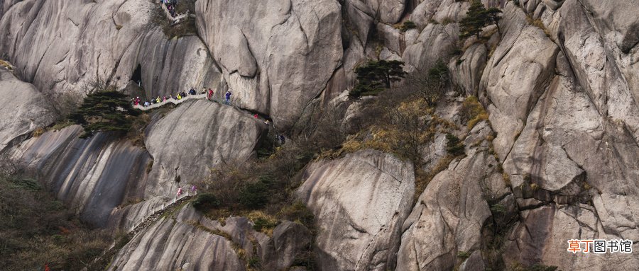 梦见山体滑坡顺利逃脱是什么意思