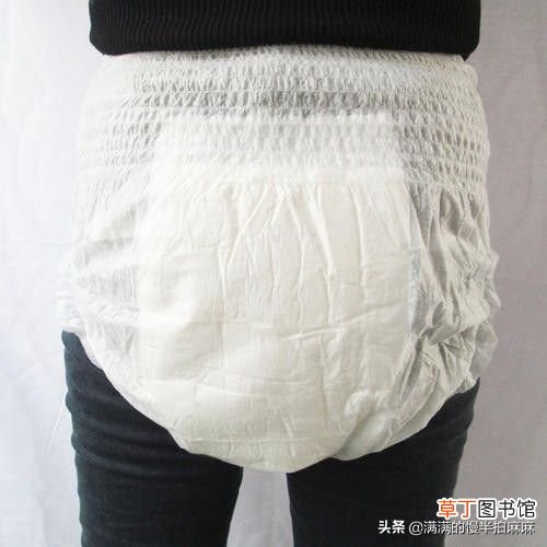 拉拉裤和纸尿裤的区别 纸尿裤与拉拉裤到底有什么区别？